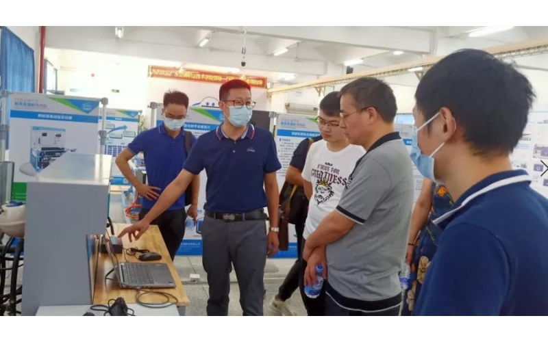 廣東交通職業(yè)技術(shù)學(xué)院領(lǐng)導(dǎo)一行蒞臨風(fēng)向標(biāo)參觀考察