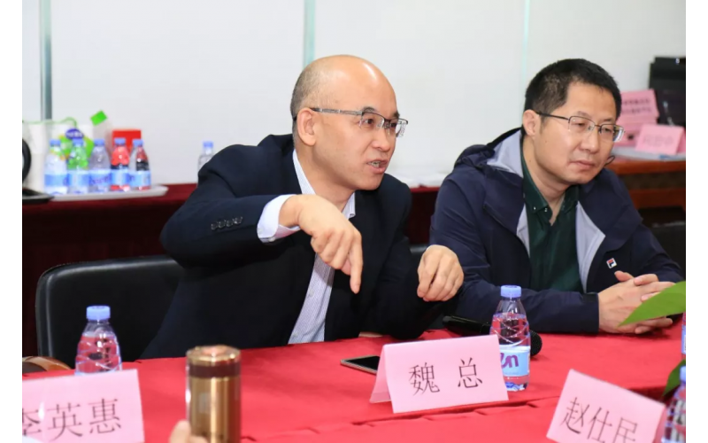 重慶市巴南區(qū)教委來(lái)我司參觀交流